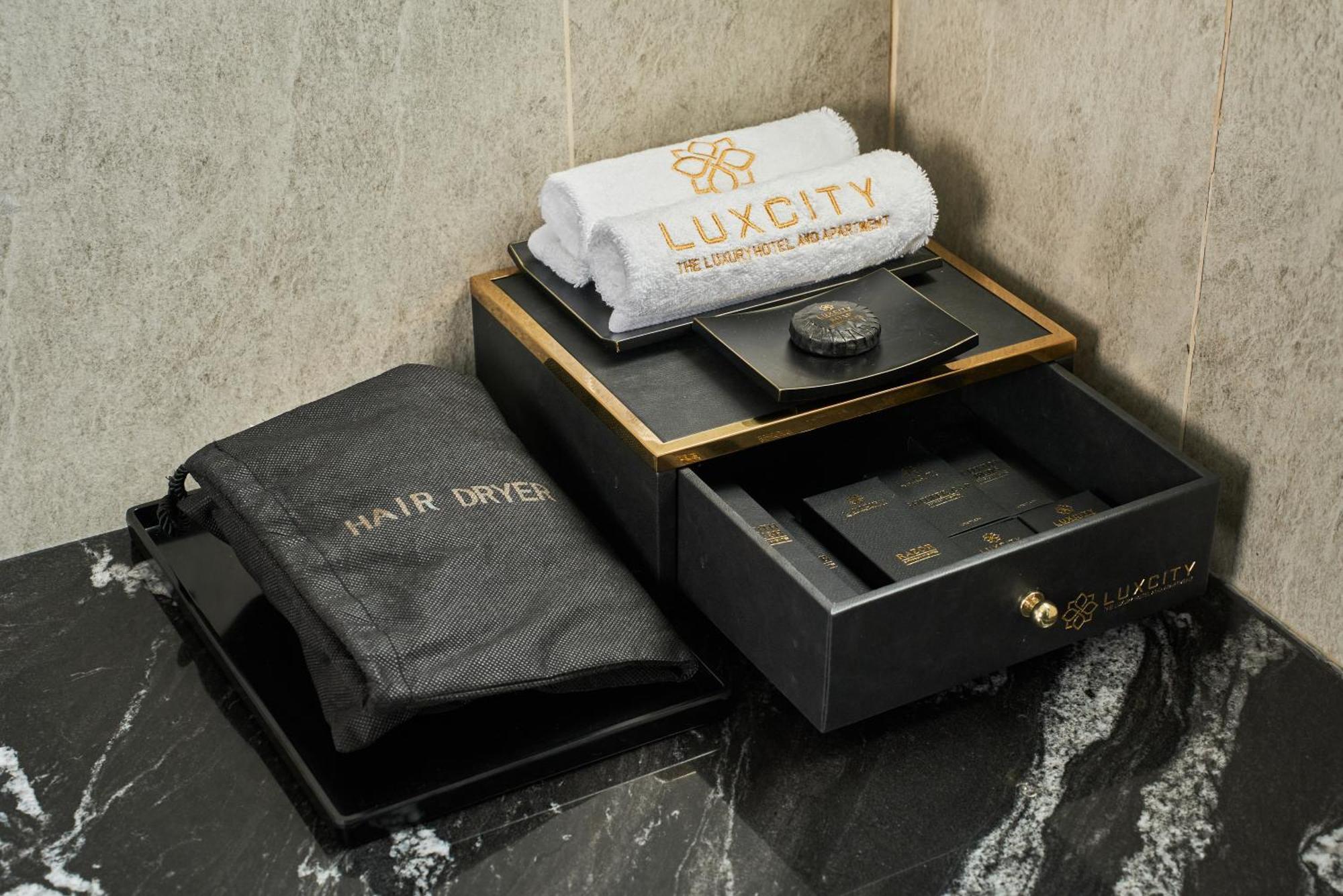 פנום פן Luxcity Hotel & Apartment מראה חיצוני תמונה