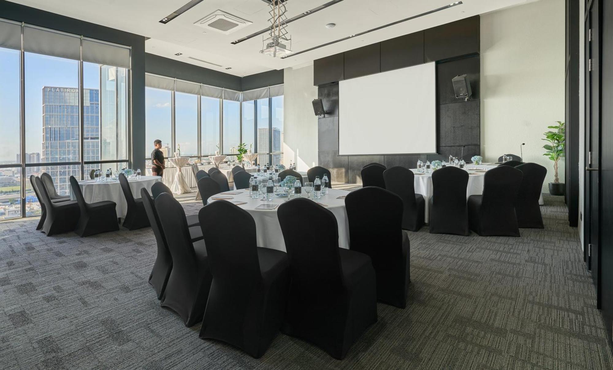 פנום פן Luxcity Hotel & Apartment מראה חיצוני תמונה