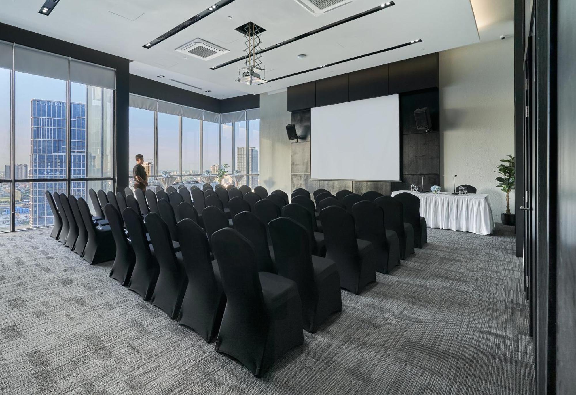 פנום פן Luxcity Hotel & Apartment מראה חיצוני תמונה