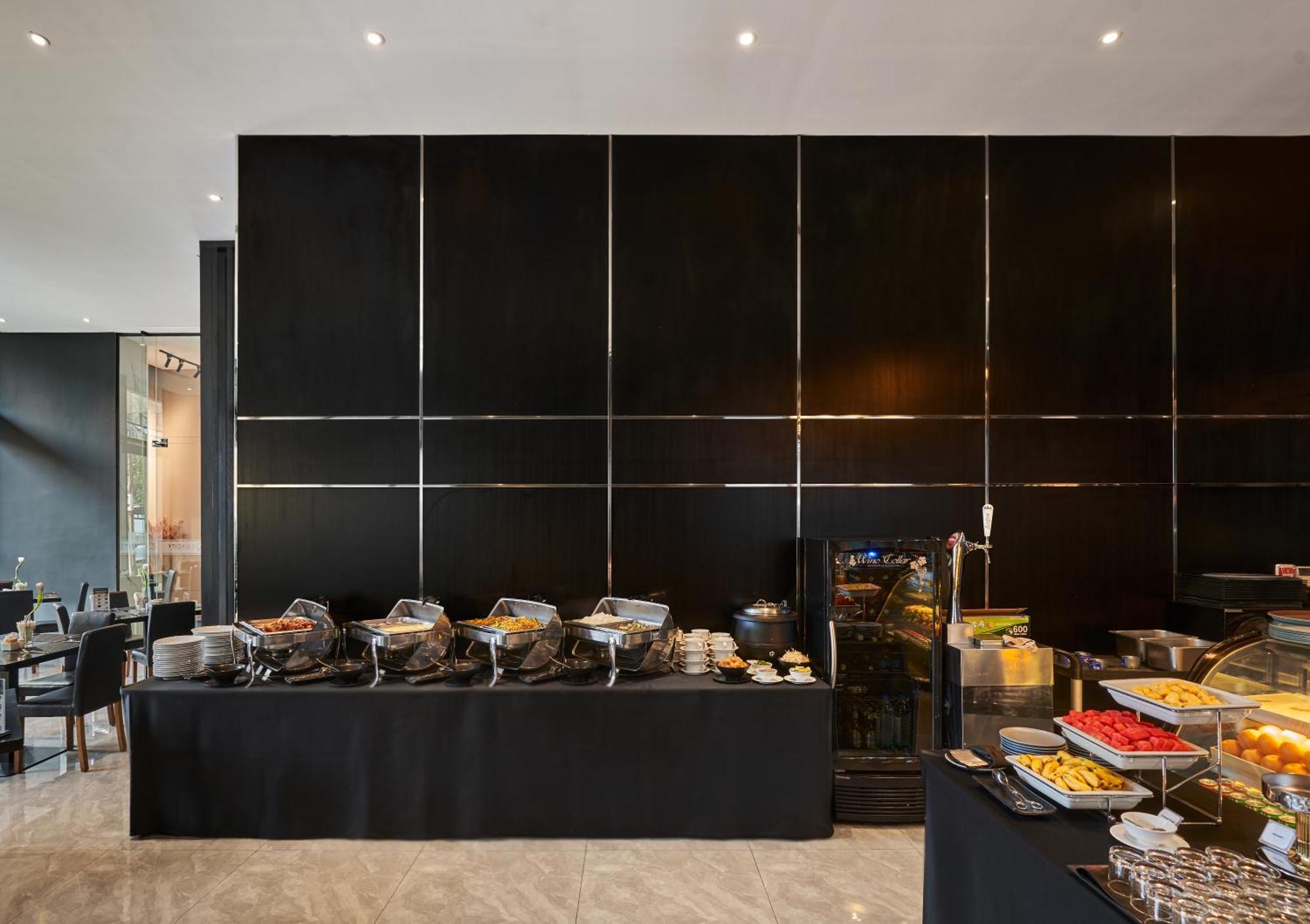 פנום פן Luxcity Hotel & Apartment מראה חיצוני תמונה
