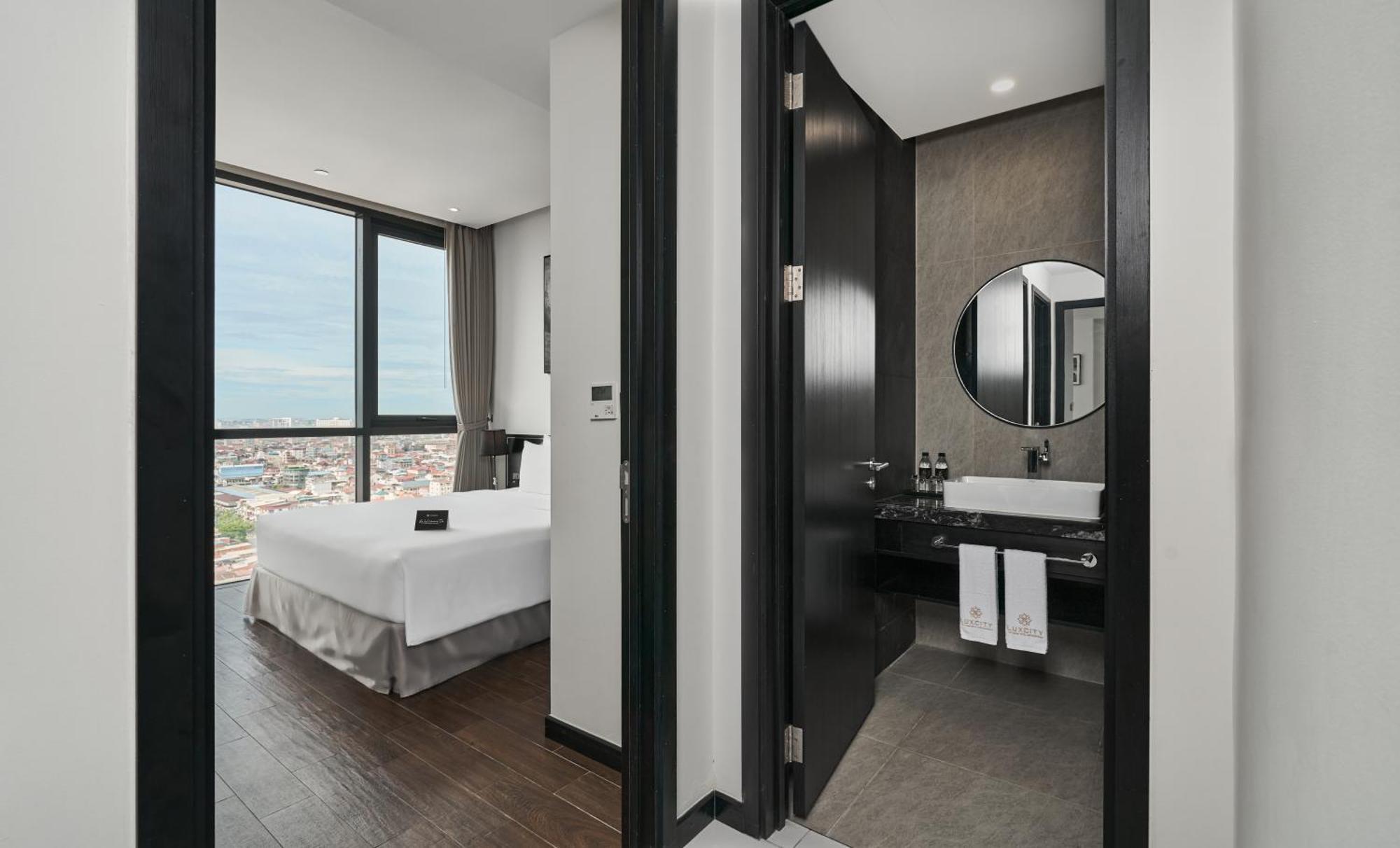 פנום פן Luxcity Hotel & Apartment מראה חיצוני תמונה