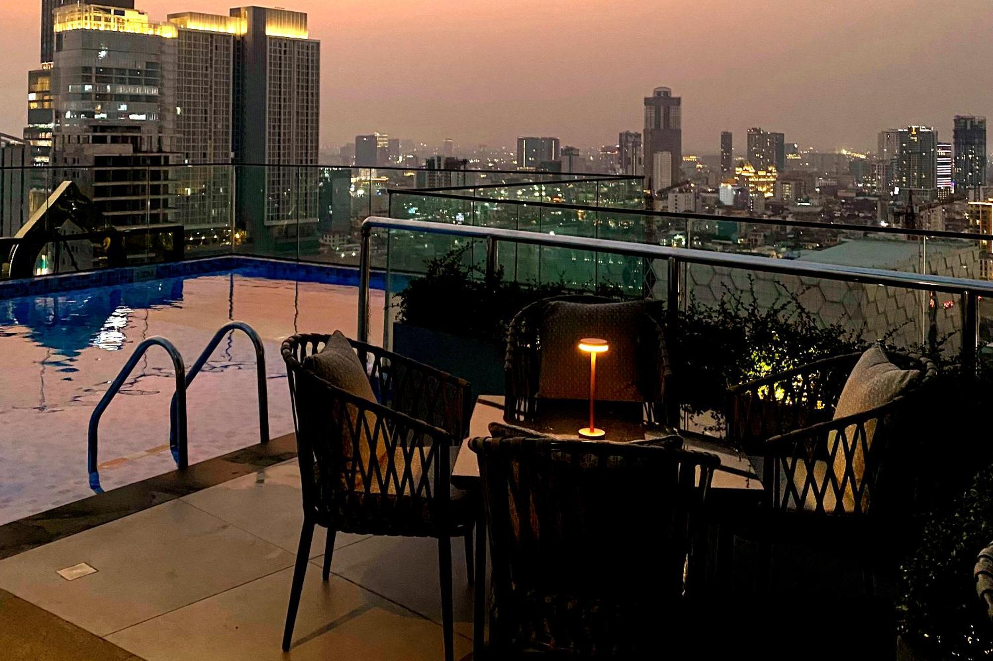 פנום פן Luxcity Hotel & Apartment מראה חיצוני תמונה